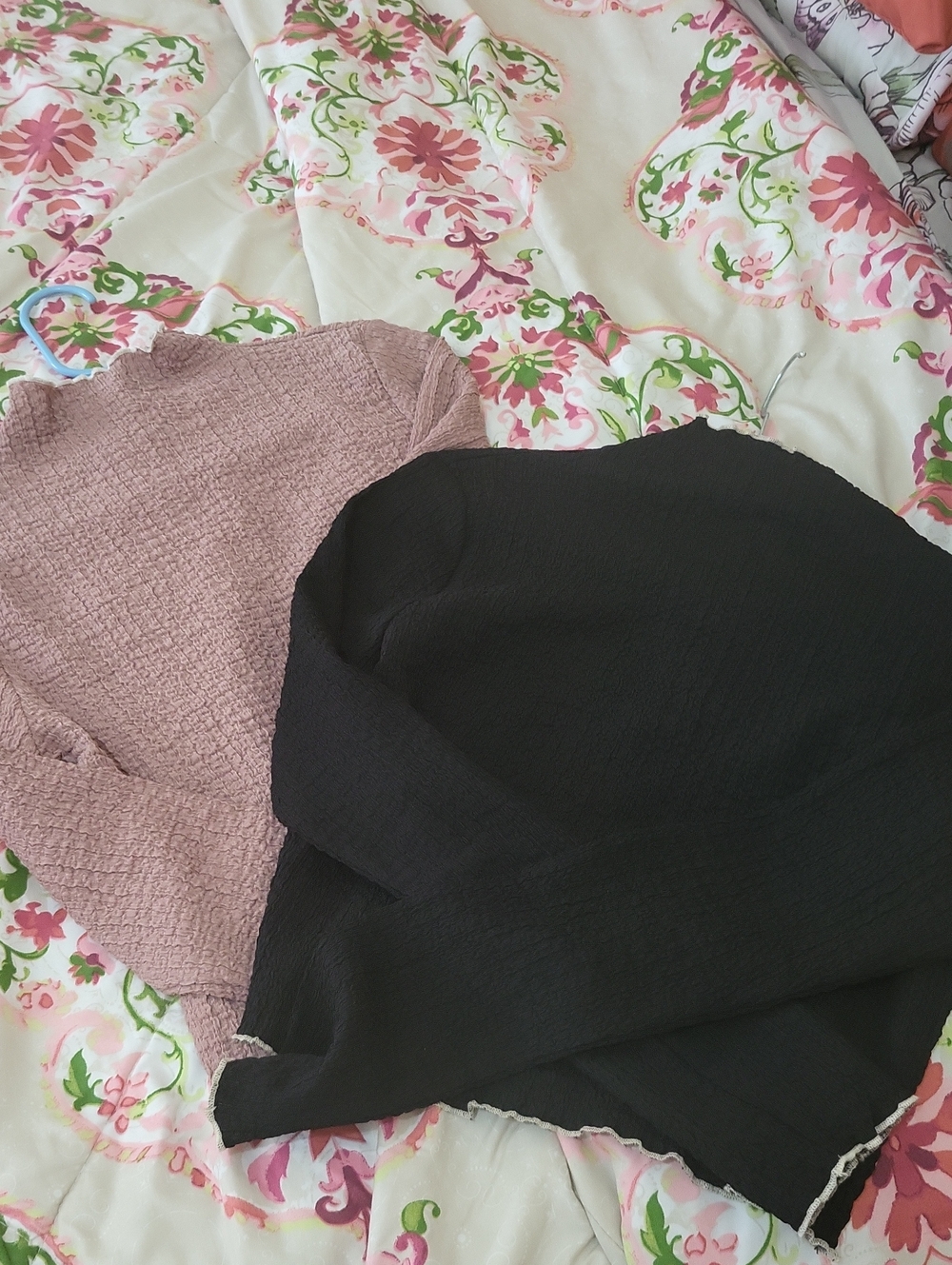 love J Mauve Pink and Black Long Sleeve Lettuce-Edge Top